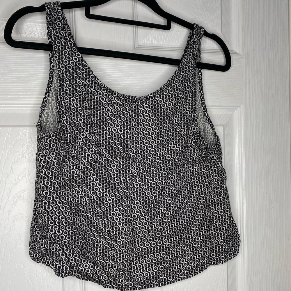 BRANDY MELVILLE Daisy Crop Top‎ Open Back One Size